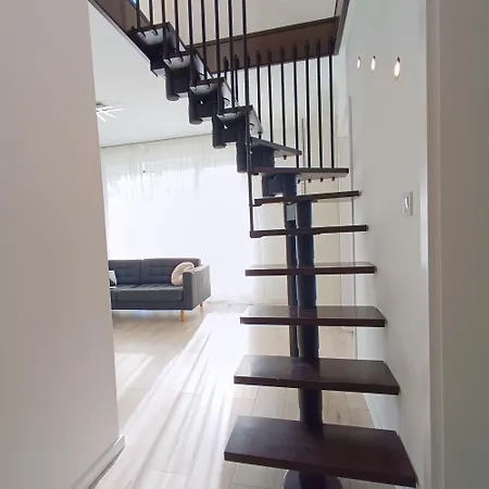 Myclover Apartment *